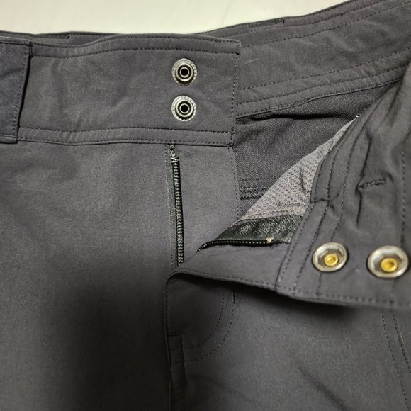 REI Black Mid Rise Roll On Convertible Hiking Pants - Picture 5 of 6